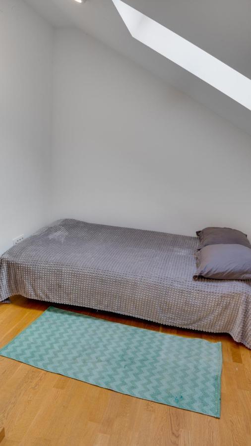 Spa Apartment Yang - Hot Tub, Sauna, Spa Novi Sad Luaran gambar
