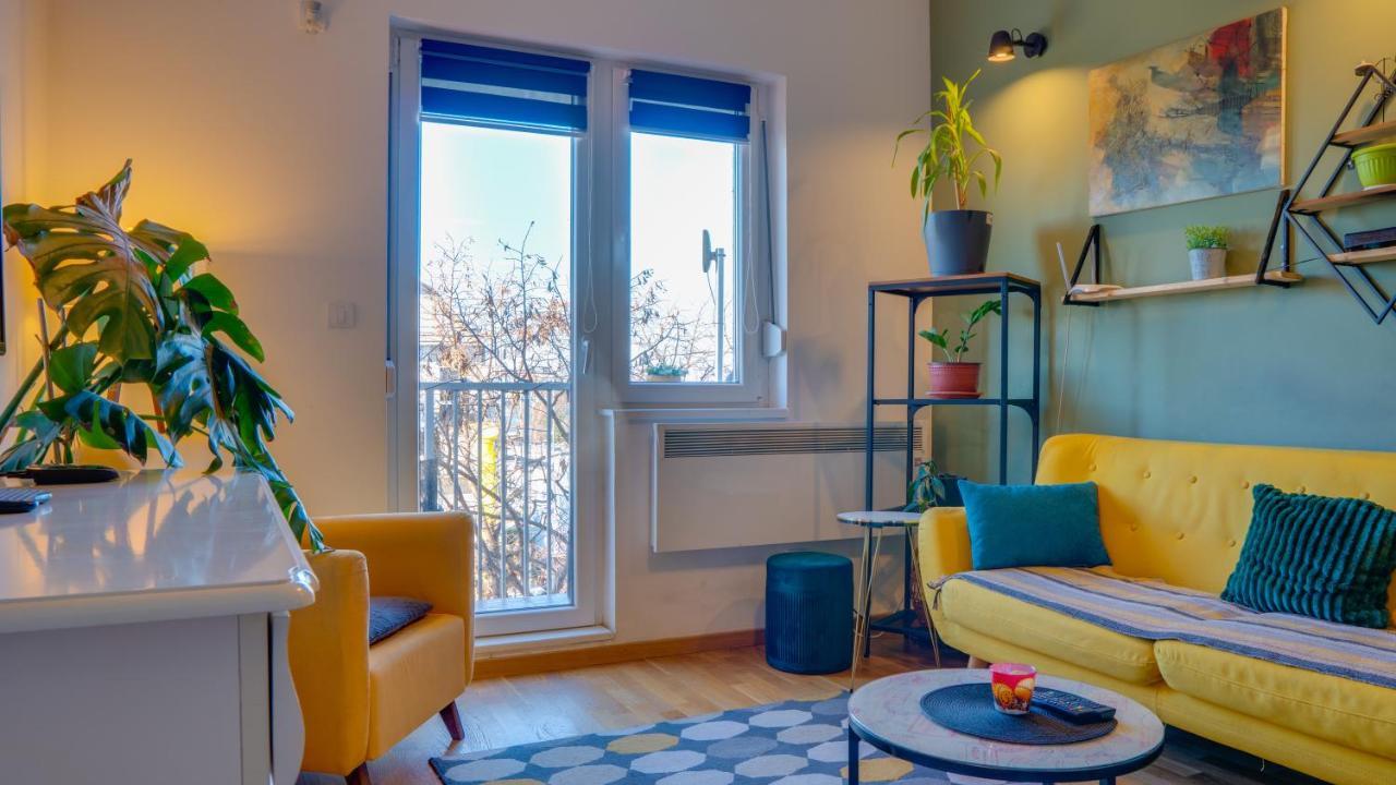 Spa Apartment Yang - Hot Tub, Sauna, Spa Novi Sad Luaran gambar