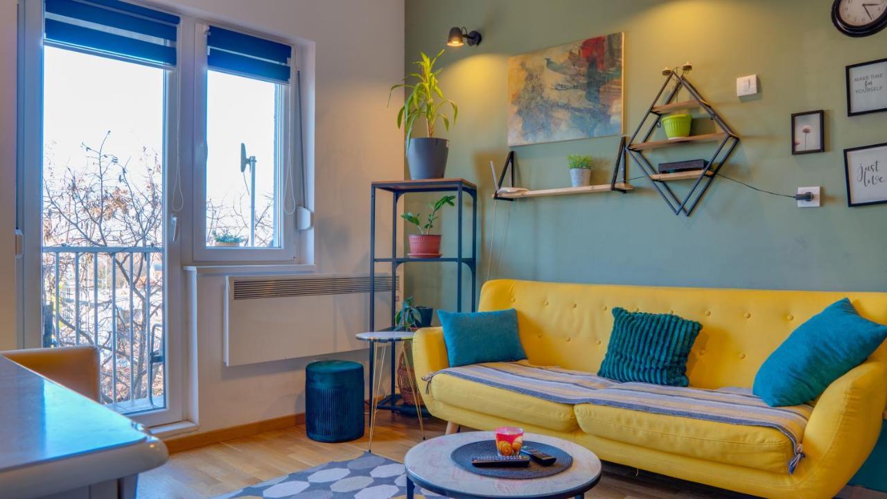 Spa Apartment Yang - Hot Tub, Sauna, Spa Novi Sad Luaran gambar