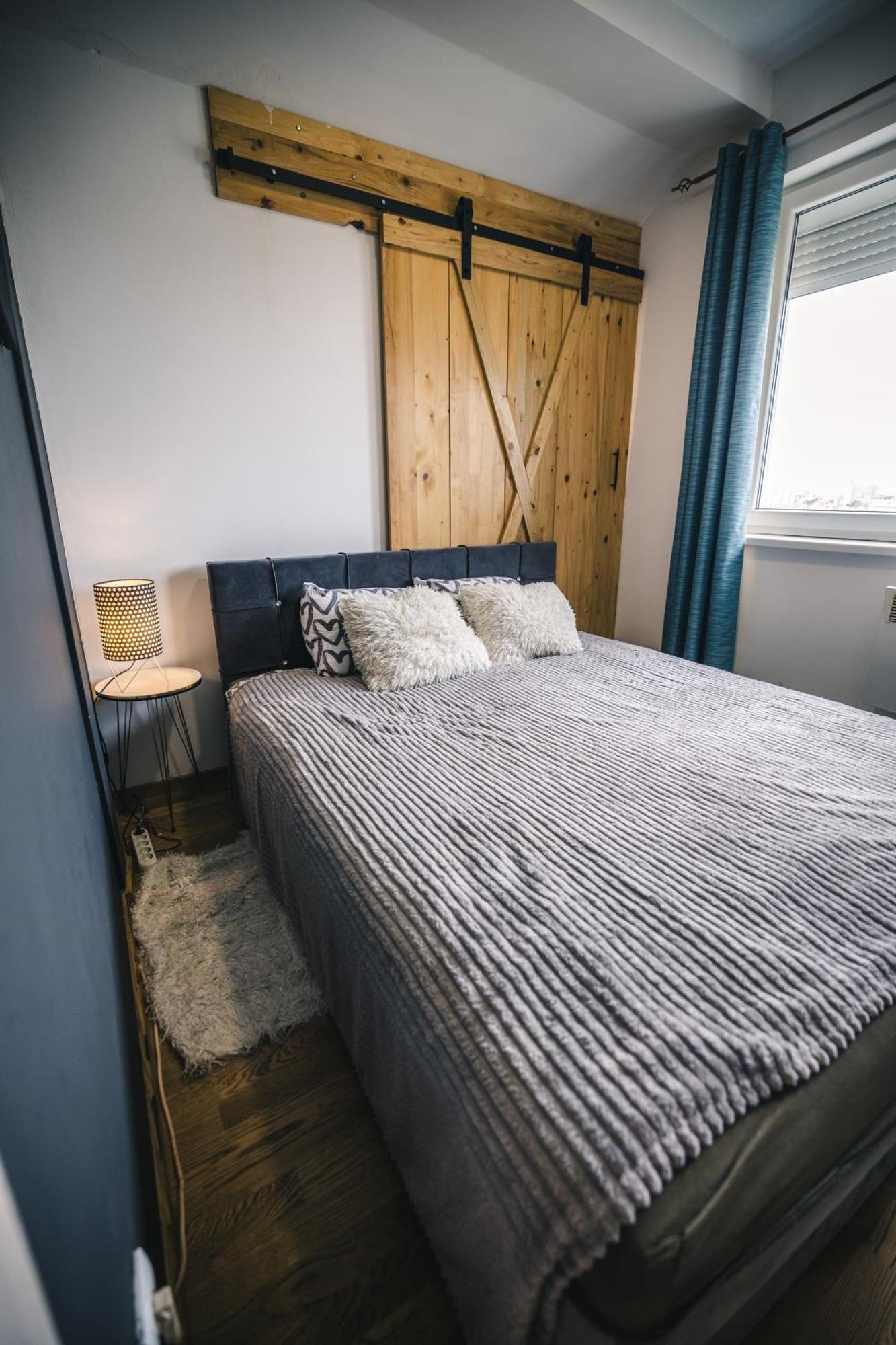 Spa Apartment Yang - Hot Tub, Sauna, Spa Novi Sad Luaran gambar